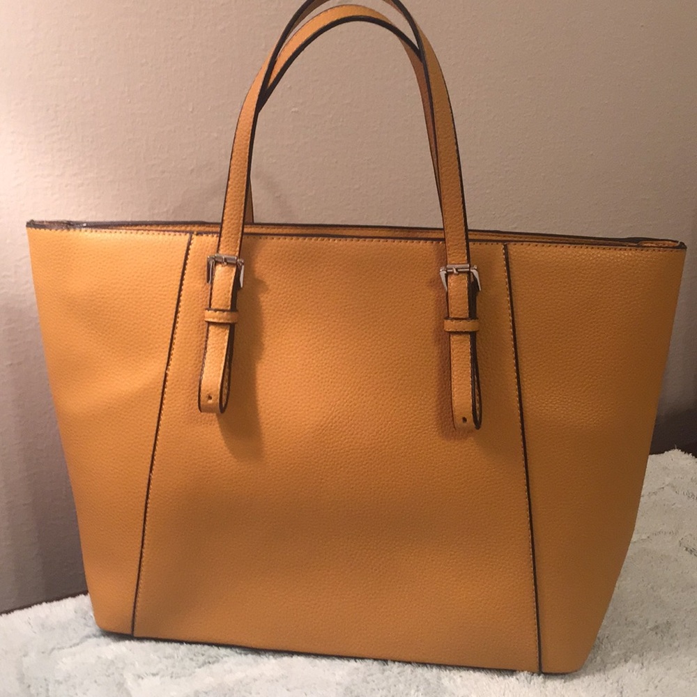 DASEIN TOTE
